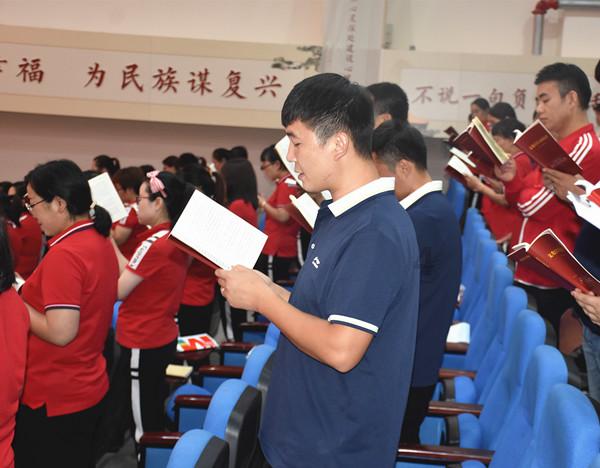 逃离无人大住宅